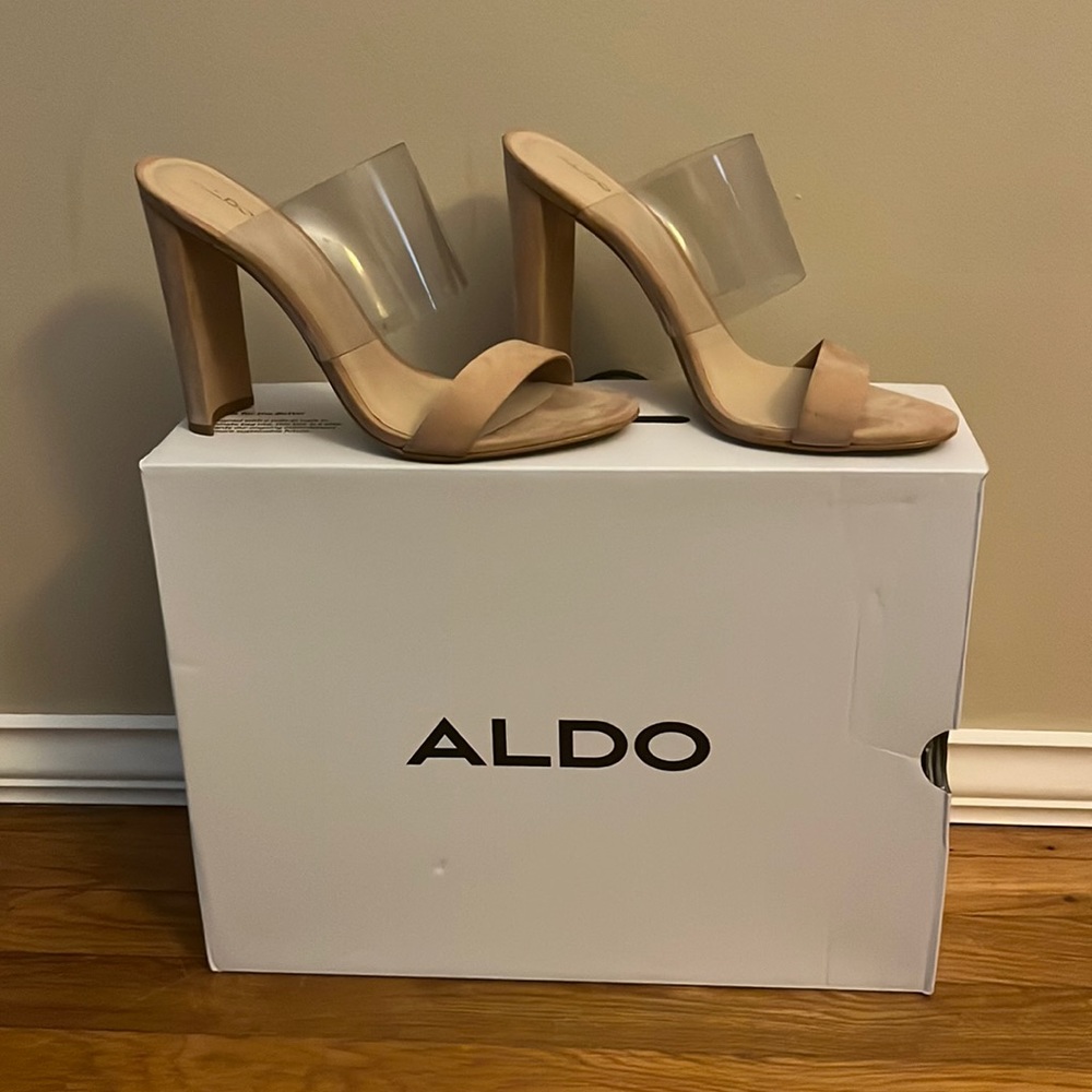 Slip on heeled sandals